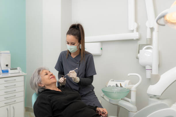 Best Emergency Denture Repair in Batavia, IL